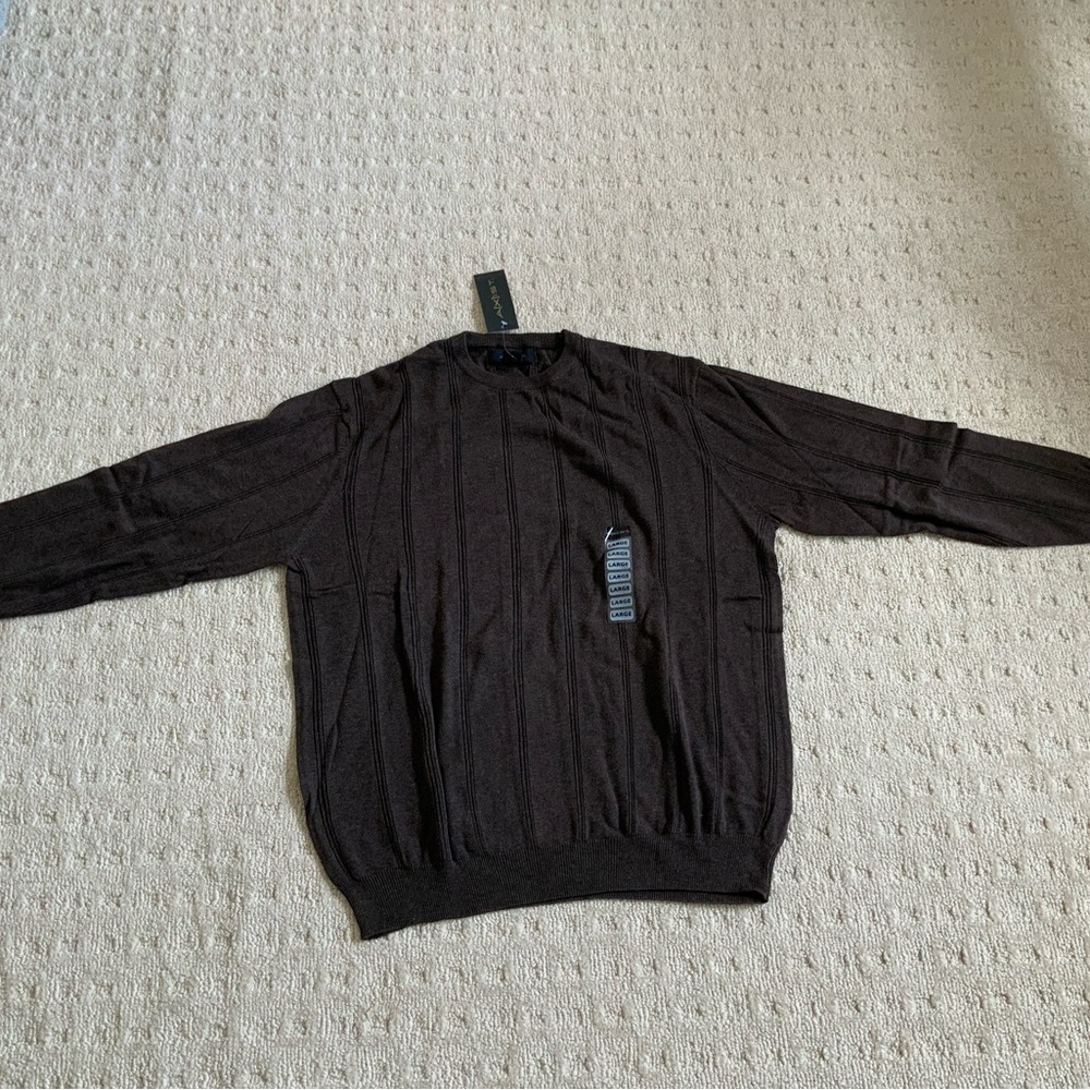 NWT AXIST Mens Sweater